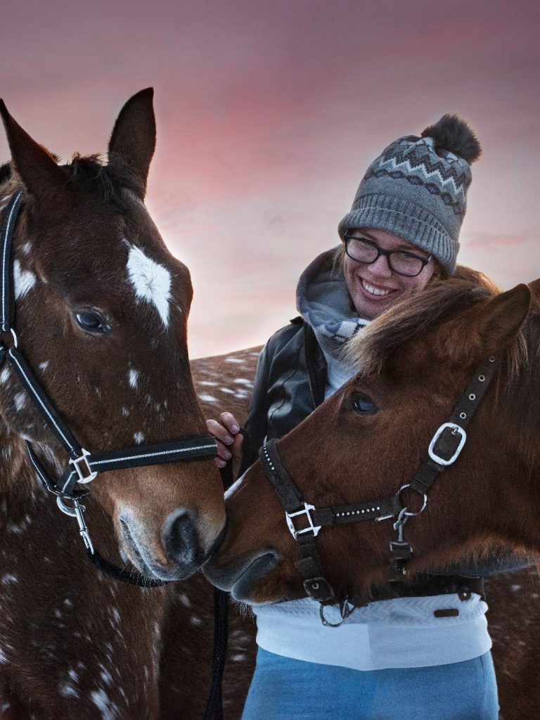 Über mich – Deine Pferdetrainerin Annika